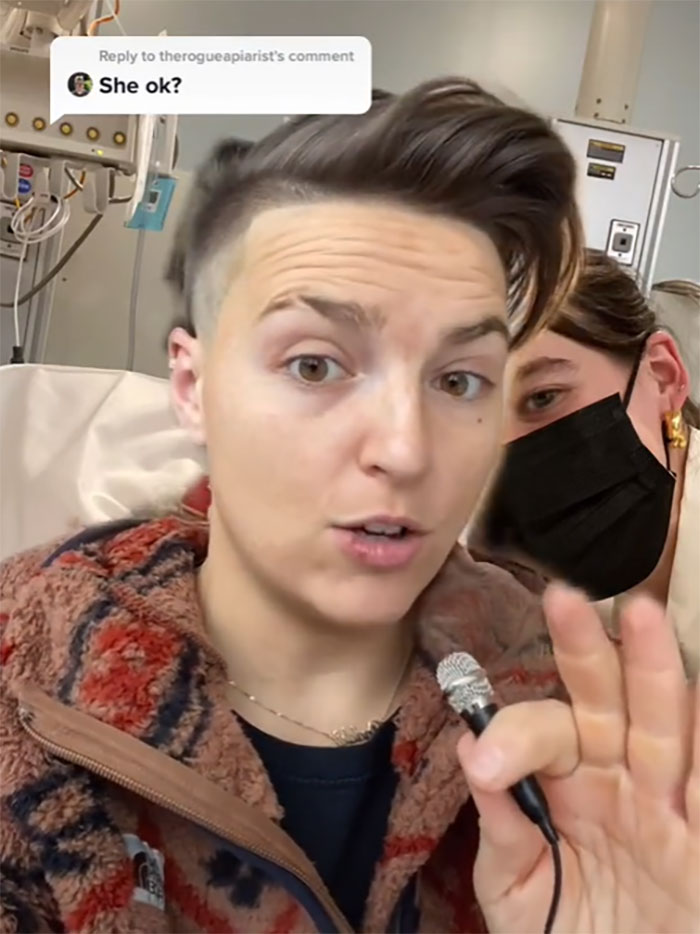 Woman Shares How She Saved Her Girlfriend's Grandma's Life During Christmas Dinner After She Made Homophobic Remarks At The Table