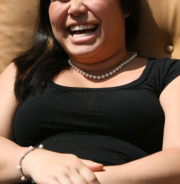 30 Social Cues Indicating That Someone Might Be Flirting With You, As Pointed Out By Folks In This Online Group