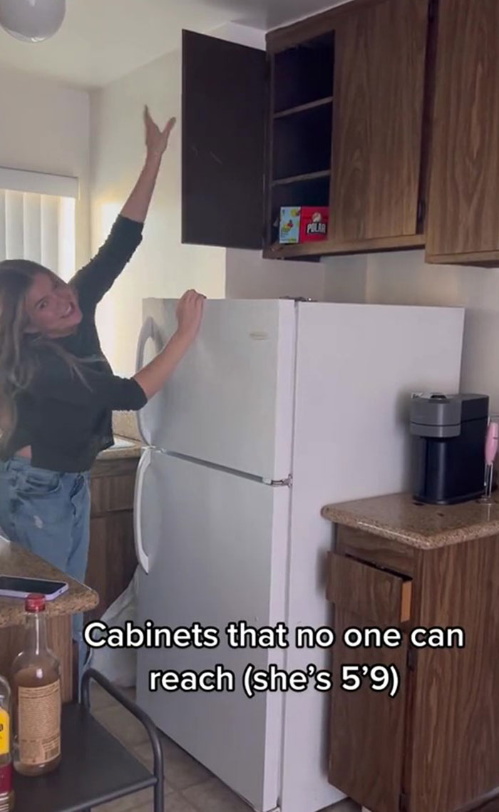 14 Things That Absolutely Don&rsquo;t Make Sense In An Apartment In L.A. For $2520/Month That These College Students Moved Into Before Seeing
