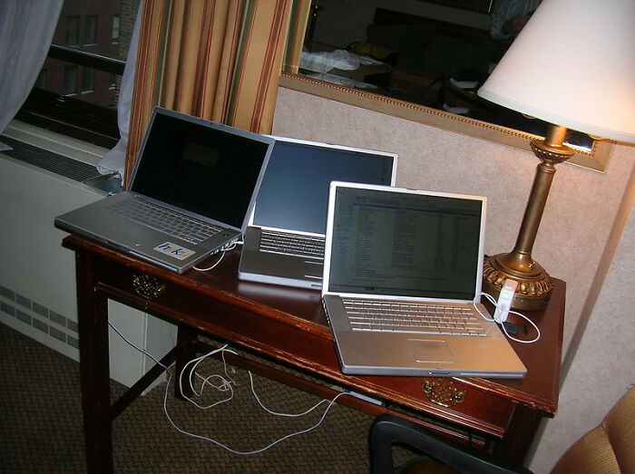 IT Freelancer Secures His Project With A &lsquo;Delete&rsquo; Function In Case The Client Tries To Pull Any Stunts, He Does Exactly That And Ends Up With No Project