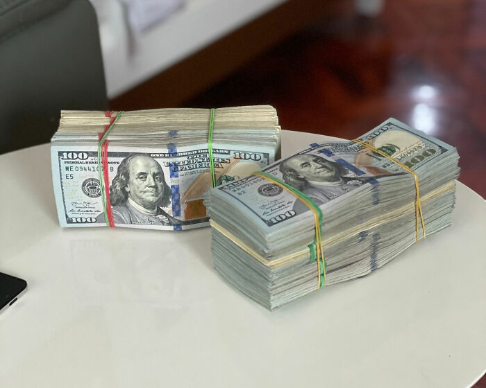 30 Absolutely Horrifying Secrets People Confessed Having Heard From Seemingly Normal Folk