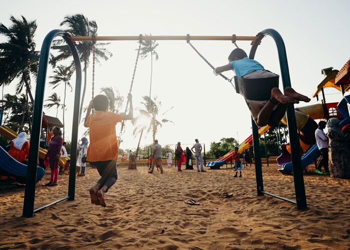 16 Casos extremos de padres demasiado sobreprotectores