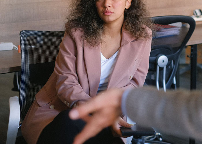 16 Jefes avaros que esperaban que sus empleados pagaran en las reuniones de empresa