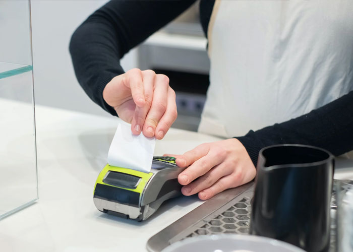 16 Jefes avaros que esperaban que sus empleados pagaran en las reuniones de empresa