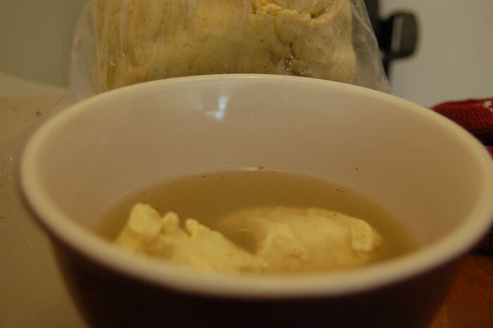 People Didn't Realize How Helpful These 30 Cooking Tips And Tricks Were Until They Started Using Them