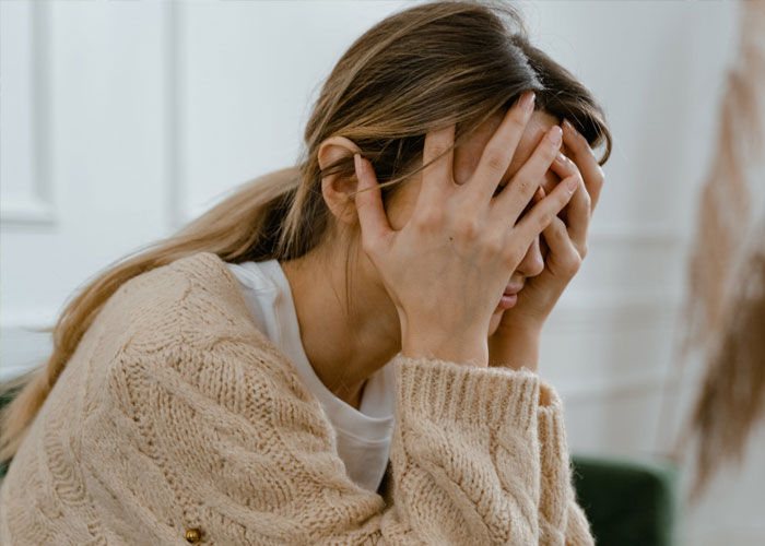 30 People Reveal What Parents Are Too Extreme In This Viral Thread About 'Helicopter Parenting'