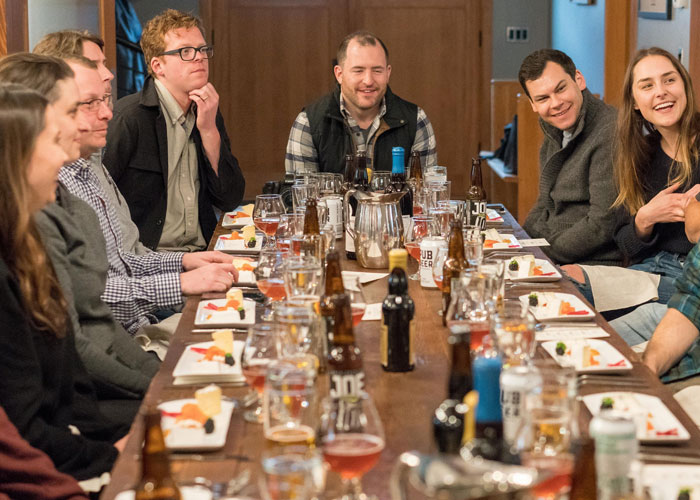 16 Jefes avaros que esperaban que sus empleados pagaran en las reuniones de empresa