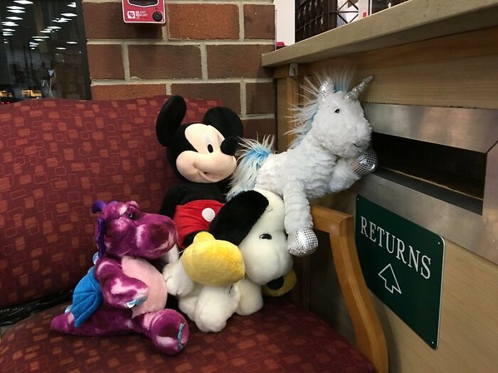 Folks In This Online Group Shared 30 Stories Of Kids Showing Signs They Might Have Lived A Life Before Their Current One