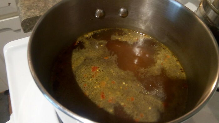 People Didn't Realize How Helpful These 30 Cooking Tips And Tricks Were Until They Started Using Them