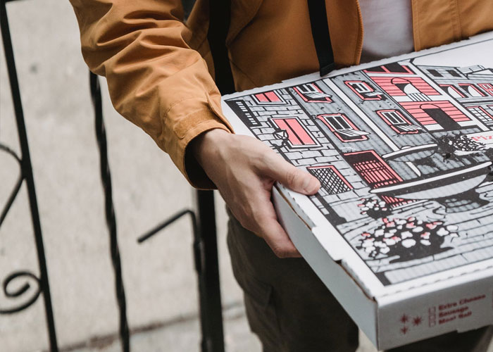 911 Operators Share The Dumbest Non-Emergency Calls They've Ever Received