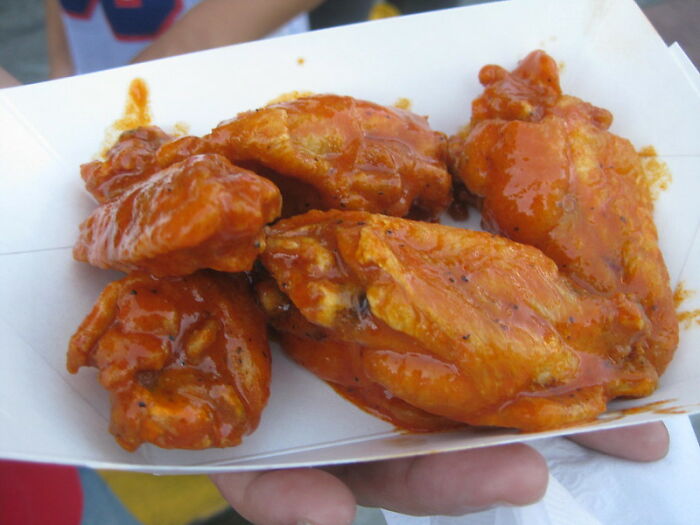 32 People Are Sharing Their Funniest Or Most Bizarre Customer Encounters In This Viral Thread