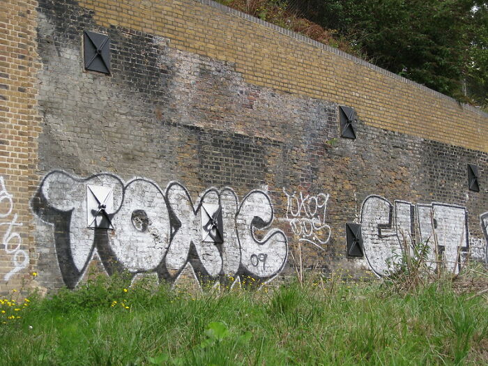 30 Important But Hard-To-Swallow Life Truths, As Shared By Women In This Online Group