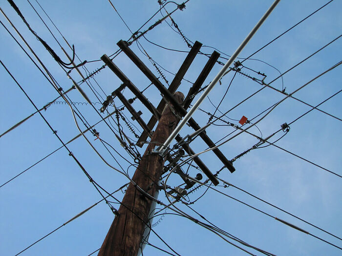 35 Spoiled Folks Online Share Their Moments Of Realizing How Different The Real World Really Is