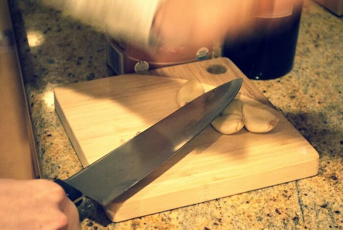 People Didn't Realize How Helpful These 30 Cooking Tips And Tricks Were Until They Started Using Them