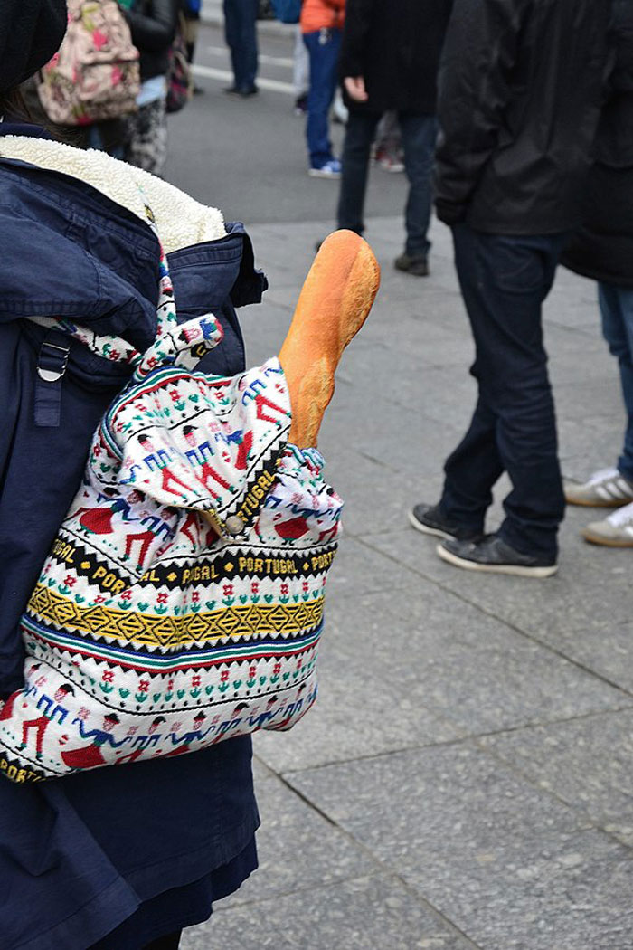 Someone In This Online Group Asked “Teachers, What Was The Worst Thing You Had To Confiscate From A Student?”, 30 Folks Delivered