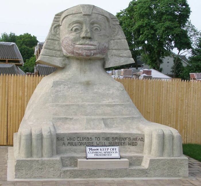 I Can't Tell If The Face Or The Text And Warning Are The Real Crappy Design