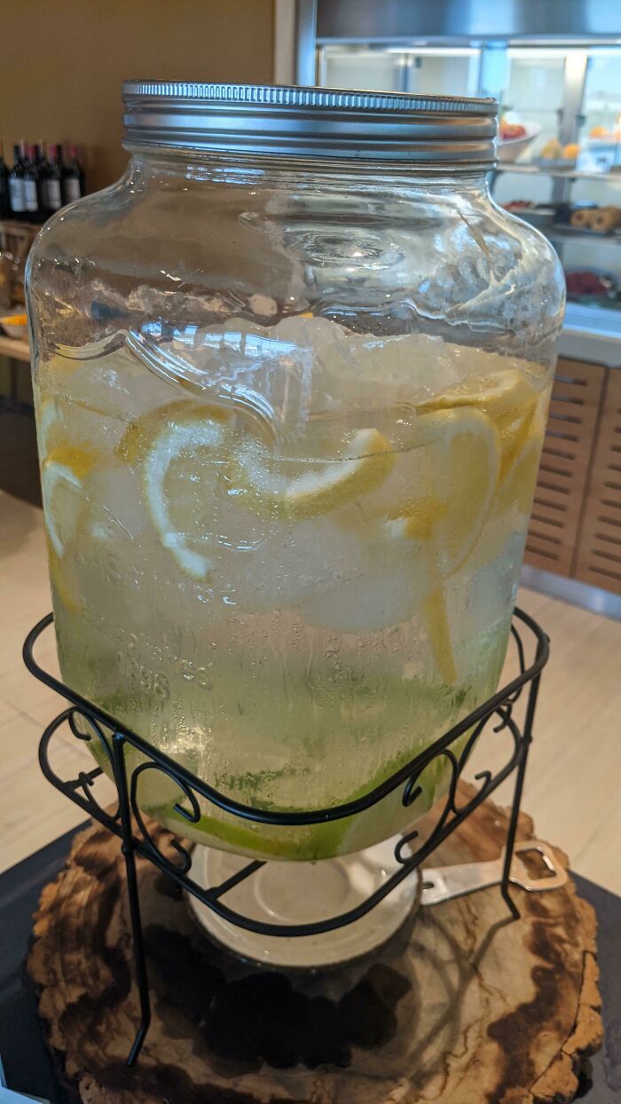 Lemon Slices Float, But Lime Slices Don't