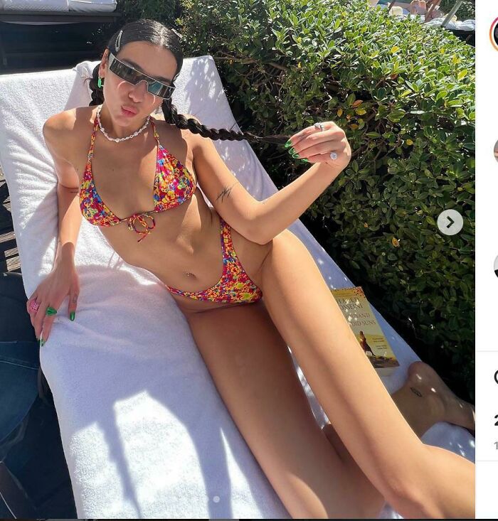 Does She Think Because She’s Famous That We Won’t Notice, Or Question It??