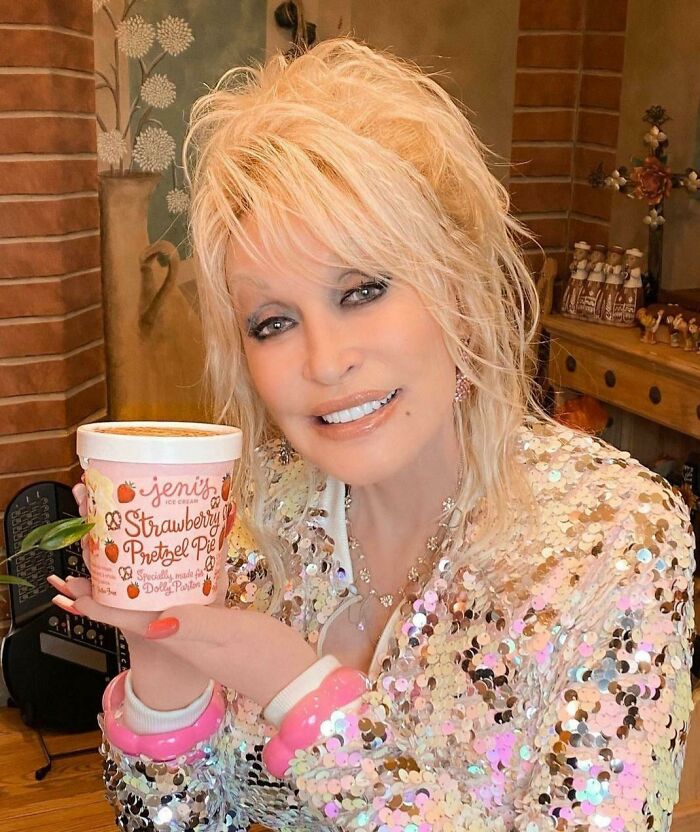 What Is Up With Her Hands? She Really Doesn't Need Any Of That