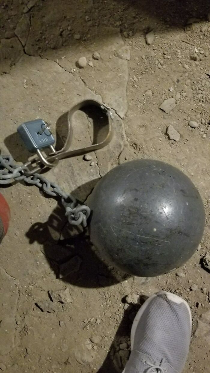 Encontré esto en el sótano de mi nueva casa