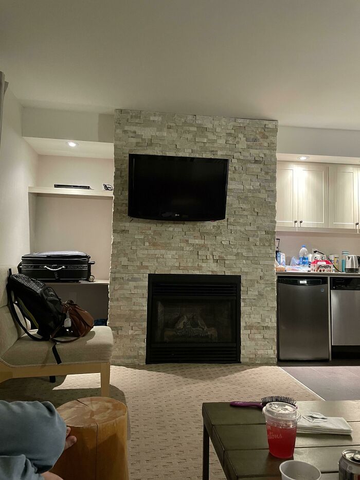 This TV At The Resort I’m Staying In