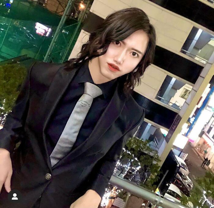 Japanese Hostclub Host’s Ig