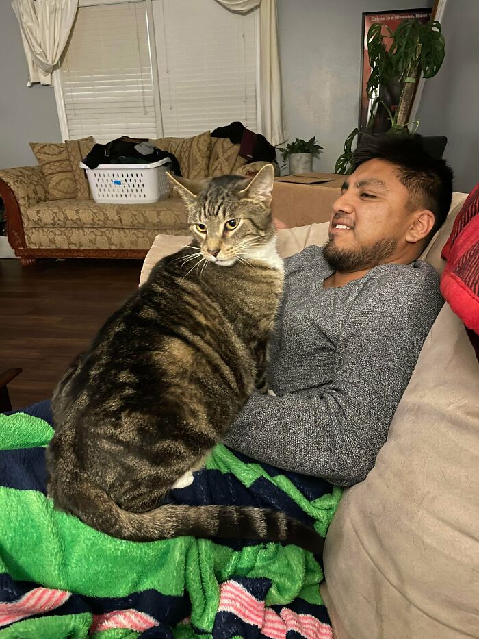 Rescatado nuestro gran chico, Don Julio. ¿Es demasiado grande?