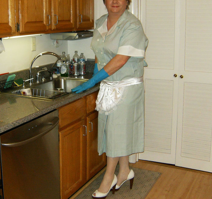 35 Spoiled Folks Online Share Their Moments Of Realizing How Different The Real World Really Is