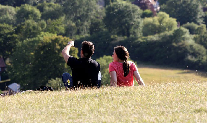 22 Y.O. Woman Lashes Out At Her 35 Y.O. Boyfriend For Getting Upset About Her Budget Apartment 22 Y.O. Woman Lashes Out At Her 35 Y.O. Boyfriend For Getting Upset About Her Budget Apartment