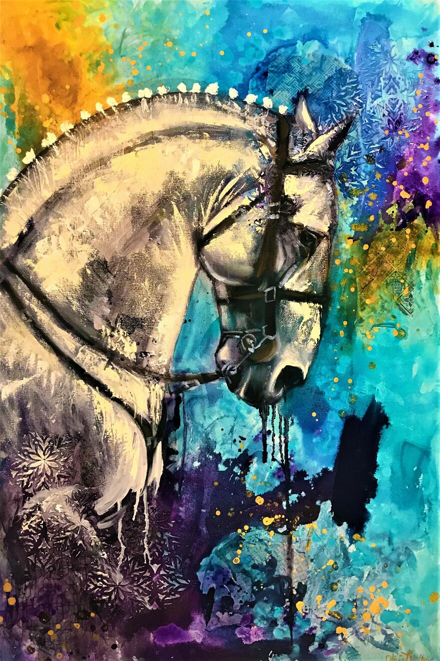 Emerging Artist Chases Her Dreams By Painting Wild Scenes Of Horses, Encourages You To Chase Your Dreams Too
