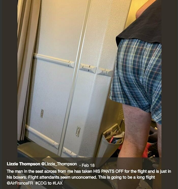 Bizarre-Rude-Flight-Passengers-Shaming