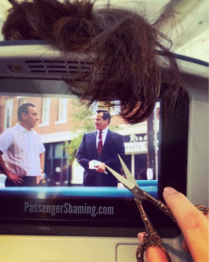 This Instagram Gathers Bizarre Images That Prove Passengers From Hell Exist (35 New Pics)