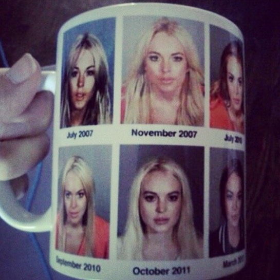 La taza de café de Lindsay Lohan