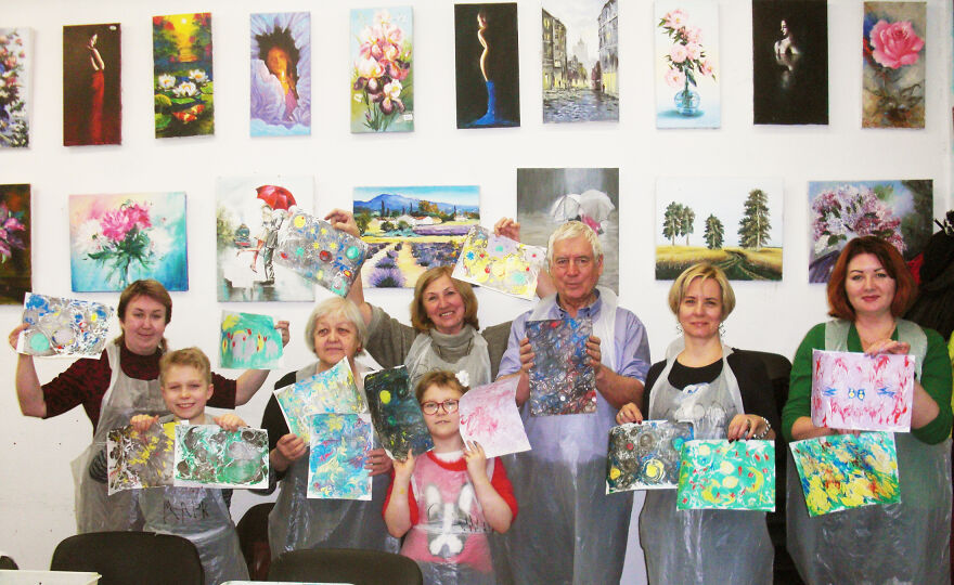 After 50 Years From A Boring Banker To A Happy Artist - 3. I Can Draw