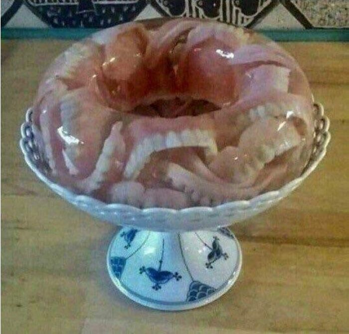 Just To Be Really Honest And Transparent With You Guys, I Want To Let Everyone Know That About Half The Time I Am On Tinder Is Spent Looking At My Own Profile