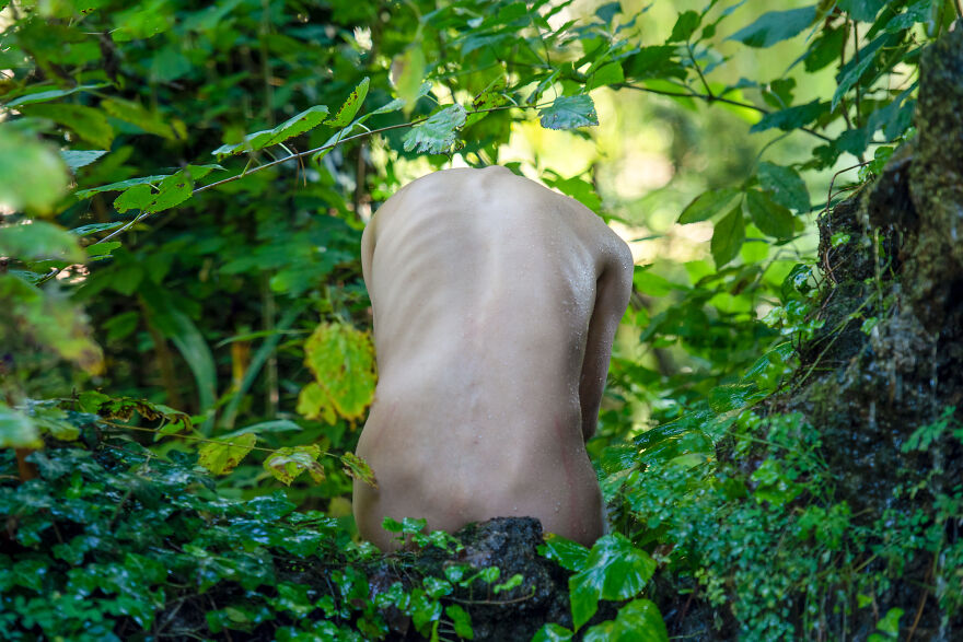 Ms. Spine – We (Me As A Photographer And Simona As A Model) Created A World Of The Spine By Personifying It, In Order To Show The Individual Beauty Of Each Of Us (15 Pics)