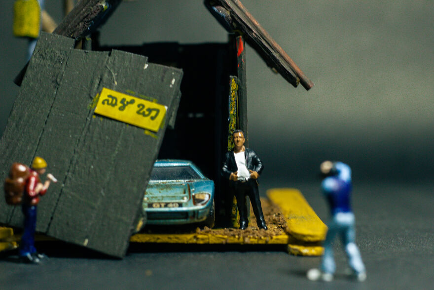 I Built An Abandoned Garage Diorama For My Matchbox Scale Model