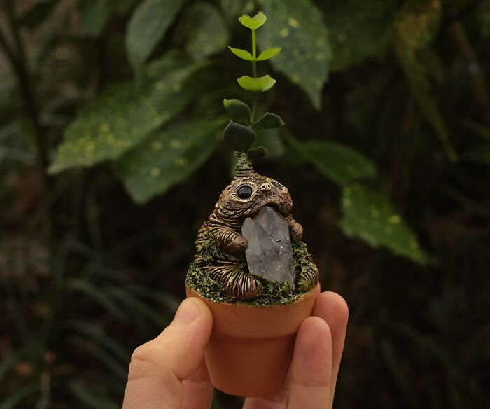 I Create Fantastical Sculptures And Illustrations Inspired By Nature