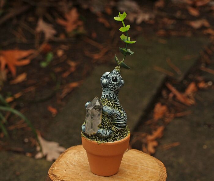 I Create Fantastical Sculptures And Illustrations Inspired By Nature