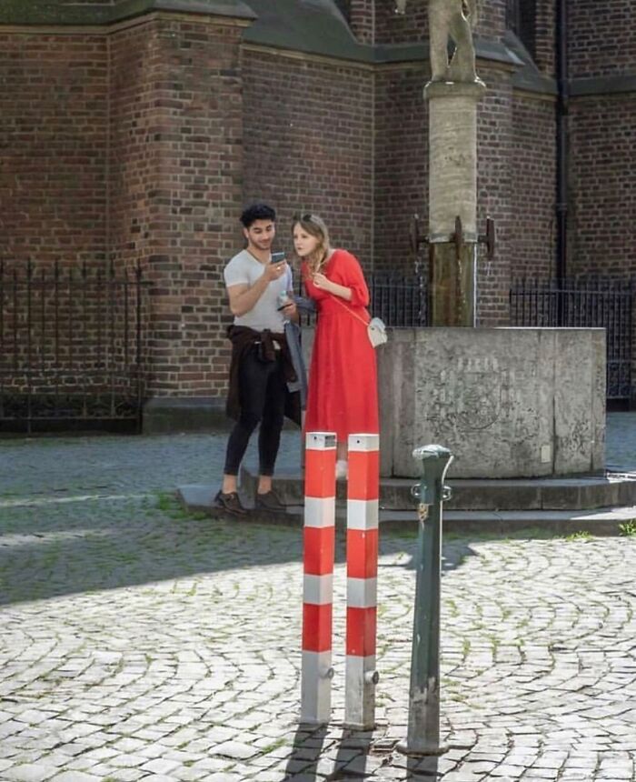 This Instagram Account Entertains More Than 500 Thousand Followers Daily With Its Street Photos