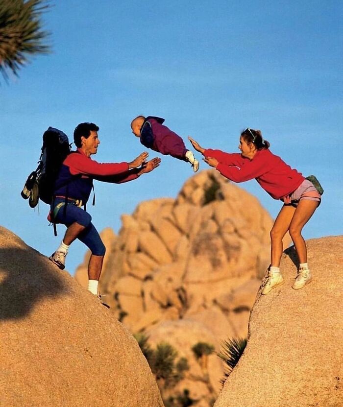 This Instagram Account Entertains More Than 500 Thousand Followers Daily With Its Street Photos