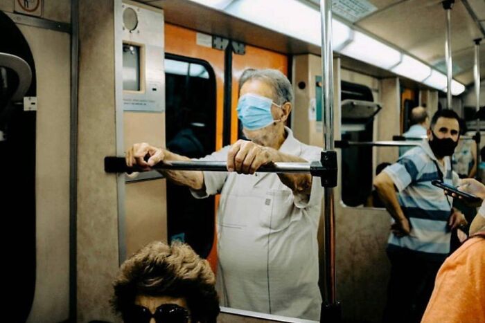 This Instagram Account Entertains More Than 500 Thousand Followers Daily With Its Street Photos