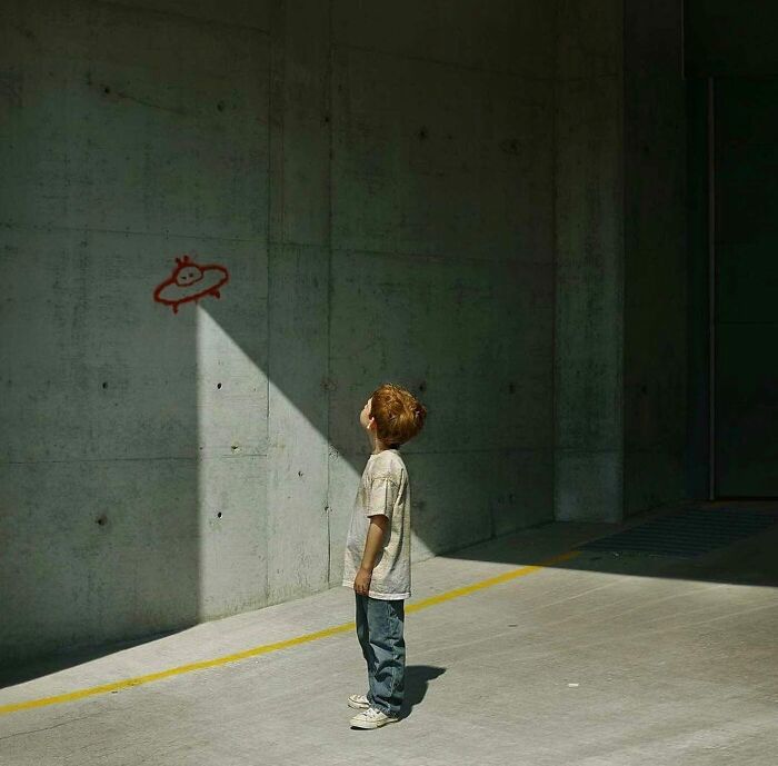 This Instagram Account Entertains More Than 500 Thousand Followers Daily With Its Street Photos