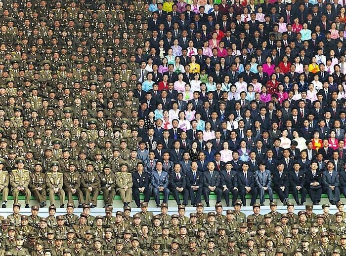 This Instagram Account Entertains More Than 500 Thousand Followers Daily With Its Street Photos