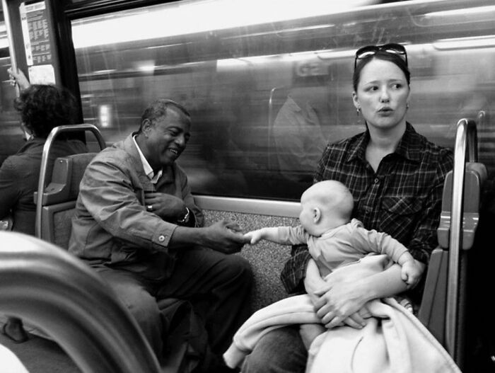 This Instagram Account Entertains More Than 500 Thousand Followers Daily With Its Street Photos