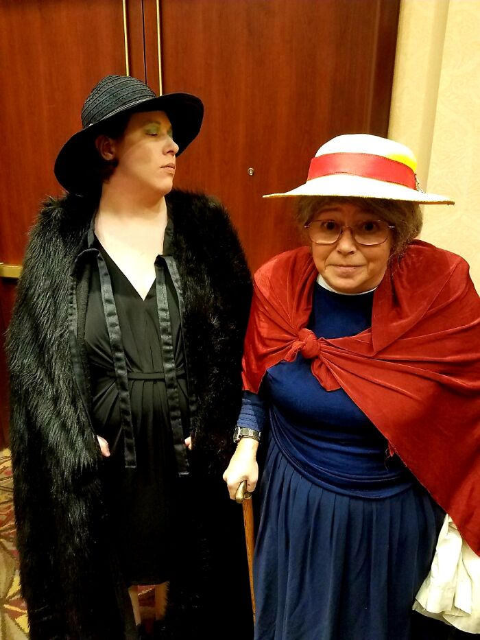 My Daughter And I Cosplay Of Grandma Sophie And Witch Of The Waste