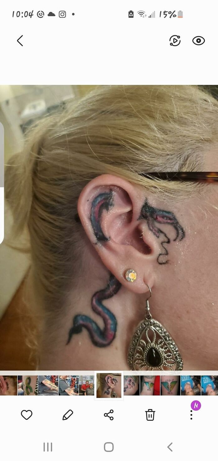 Ool Idea, Bad Execution. I Figured By The Shape It Was A Snake, But I Had To Zoom In To The Head To Figure Out What It Was. Wth Is Up With Those Fangs And Tongue??