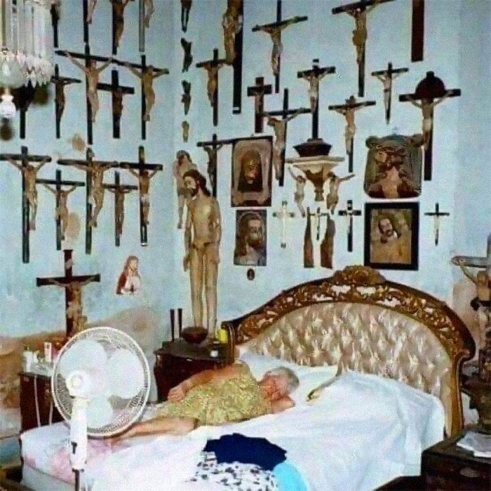 Having This Account Is So Weird And Bizarre To Me. In A Really Cool Way Though. I Have Big Meme Accounts I Followed In Like Middle School Following Me Now, And I’ve Grown Beyond Some Of Them Even. I Have A Big Producer I’ve Been A Fan Of Since 8th Grade Following Me, And A Lot Of What Seems To Be Up And Coming Artists. I’m Buddies With A Bunch Of Other Meme Accounts Who Are Really Cool And Nice But Not Even In My Niche. I Feel Like I’m Famous Lite, But More I Feel Lucky To Be Apart Of This Weird Little Community. And Having A Meme Account With 155k!? In High School!? That’s Wild. If It Wasn’t For This Account I Wouldn’t Have Found My Boyfriend. I’d Probably Have None Of This If It Weren’t For My Followers. So, Idk Why I’m Feeling So Sentimental, But Thanks.
#unsettling #cursedimages #ghostly #cursedimagedealer