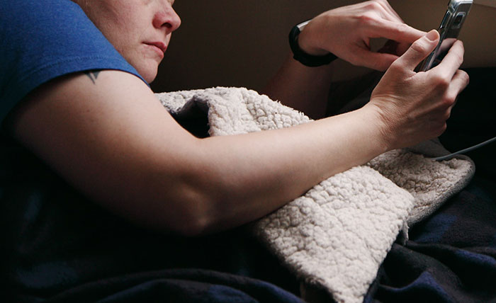 Delusional Boss Threatens To Fire Employees If They Don't Come To Work When Having Covid-19, People Are Roasting Him Hard