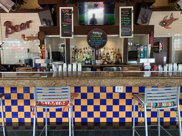 This Orlando Resort Pool Bar